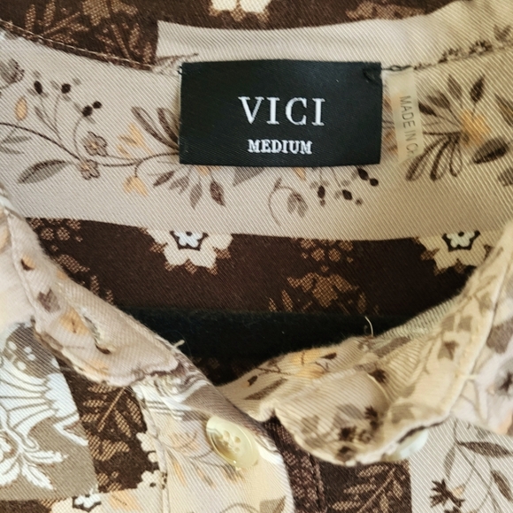 Vici Collared Button Up Brown Floral Print Shirt Dress Coverup Size Medium - Picture 3 of 5